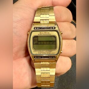 SUPER RARE Vintage Citizens Memo-Melody Seven Golden Watch #9570-083211Y